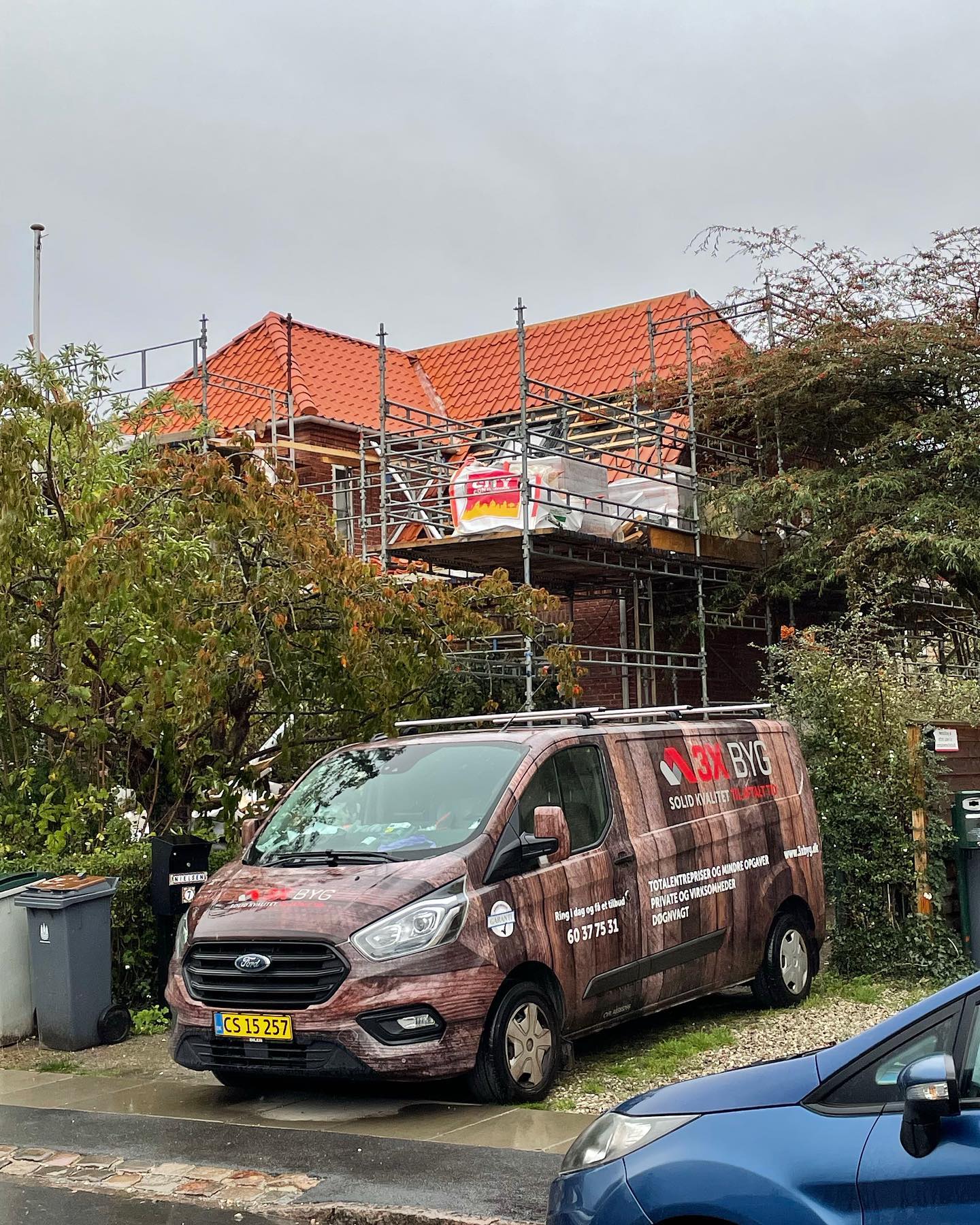 3xByg tømrere på tagprojekt i Glostrup