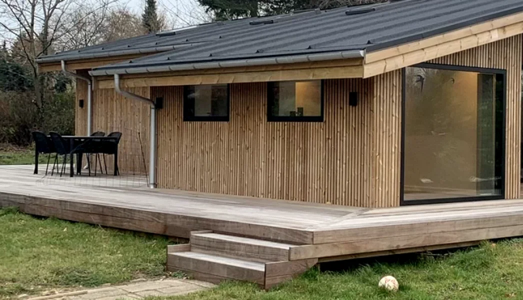 Til private 10 3xbyg-toemrer-helt-ny-facade-paa-hus-terrasse